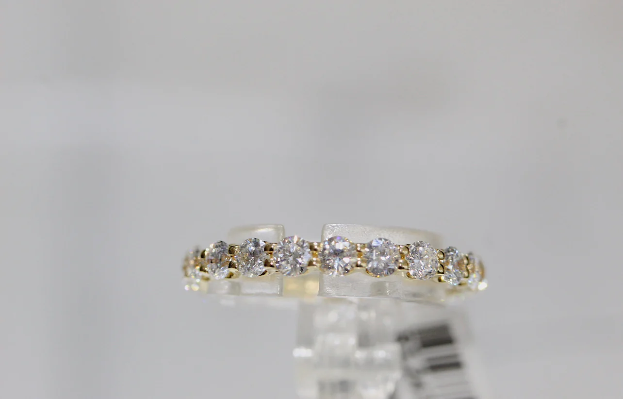 14K Gold 2.17 Carat Diamond Eternity Band - Image 2