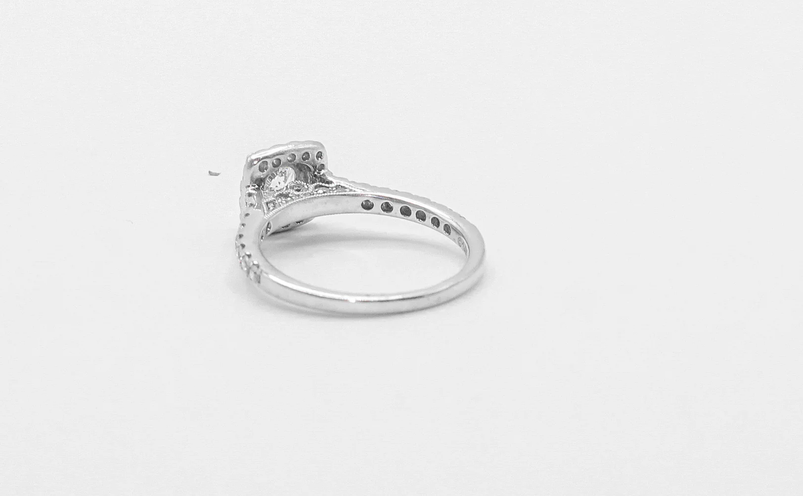 14K Gold 1 Carat Diamond Halo Ring - Image 3