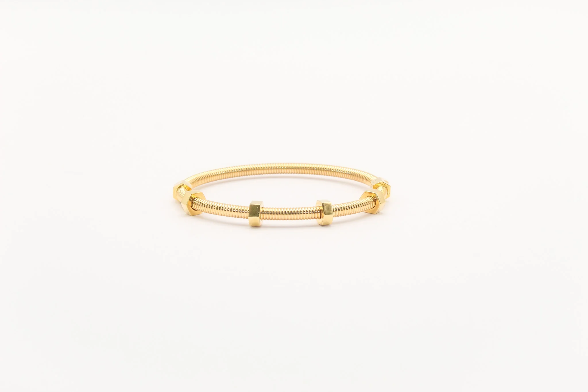 18K Gold Bangle