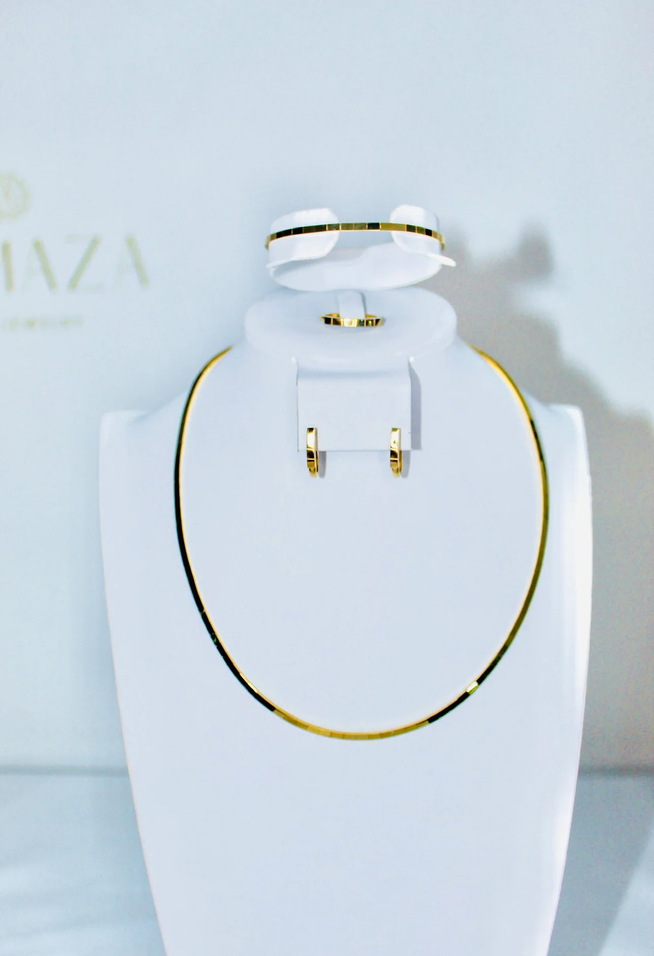 18K Gold Delicate Simple Set