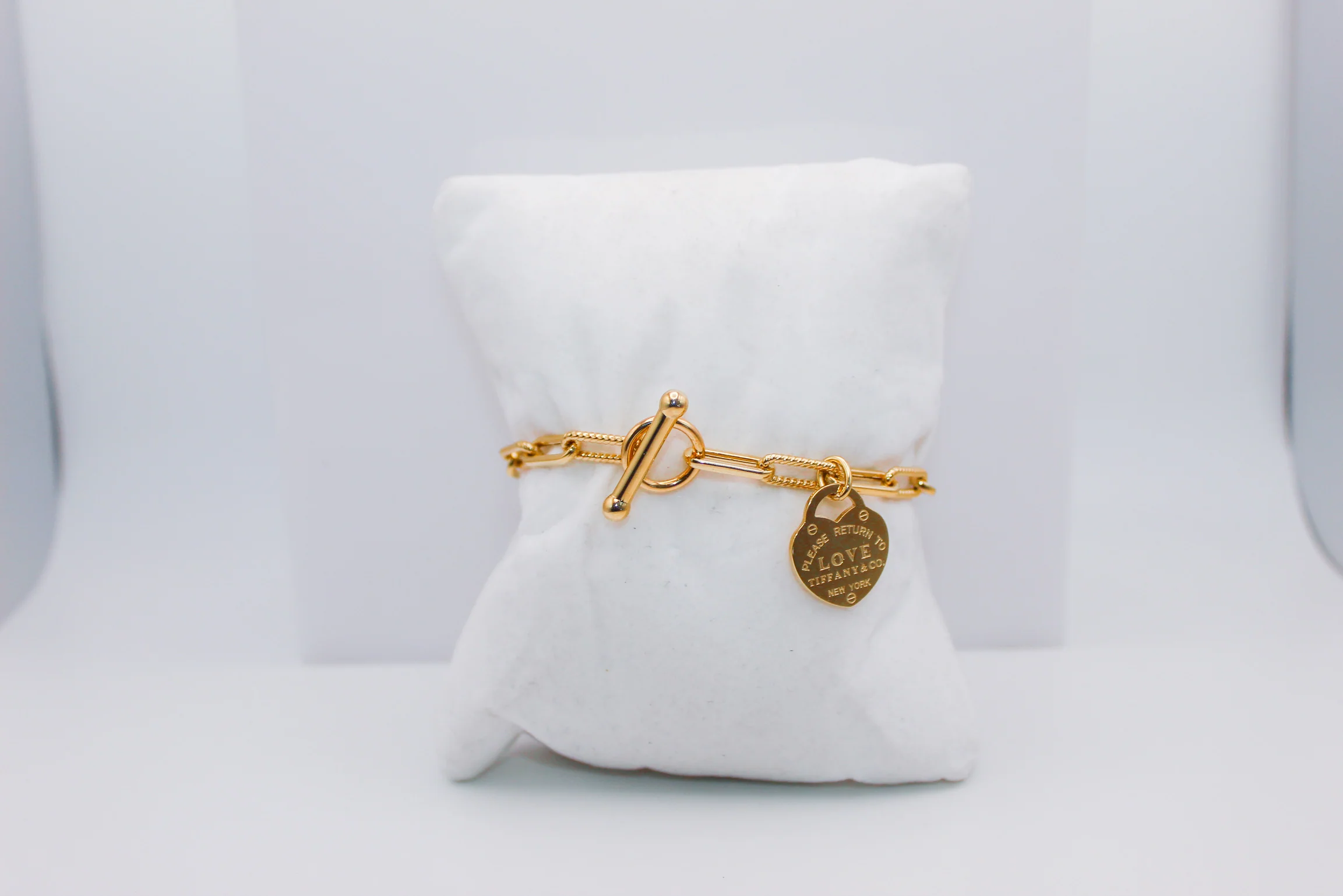 18K Gold Heart Link Bracelet