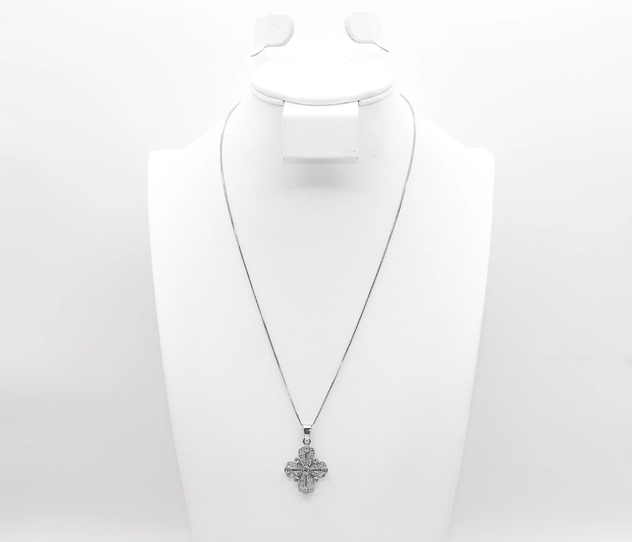 18K White Gold Cross Necklace