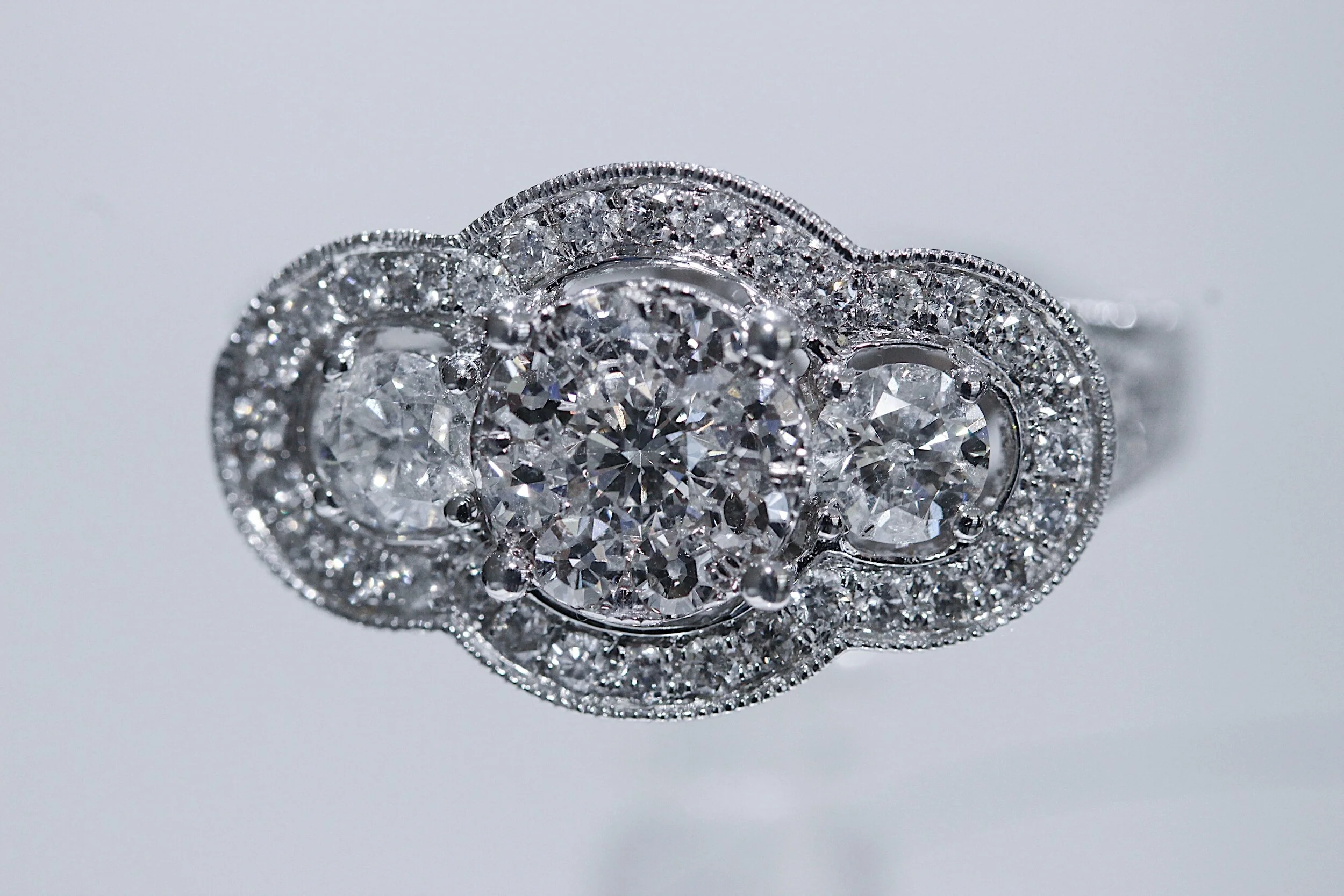 14K White Gold 2.10 Carat Diamond Ring