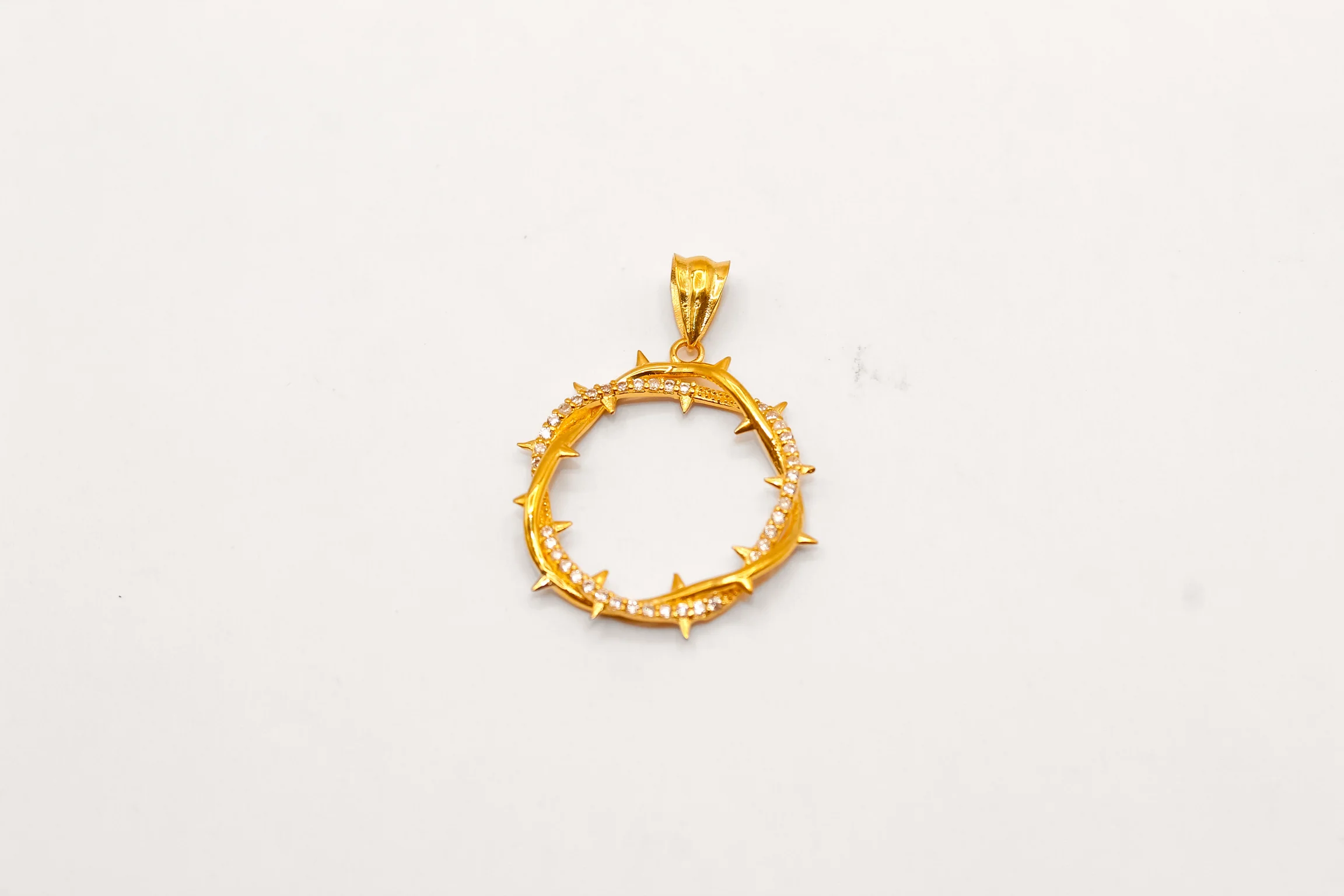 21K Crown of Thorn Pendant