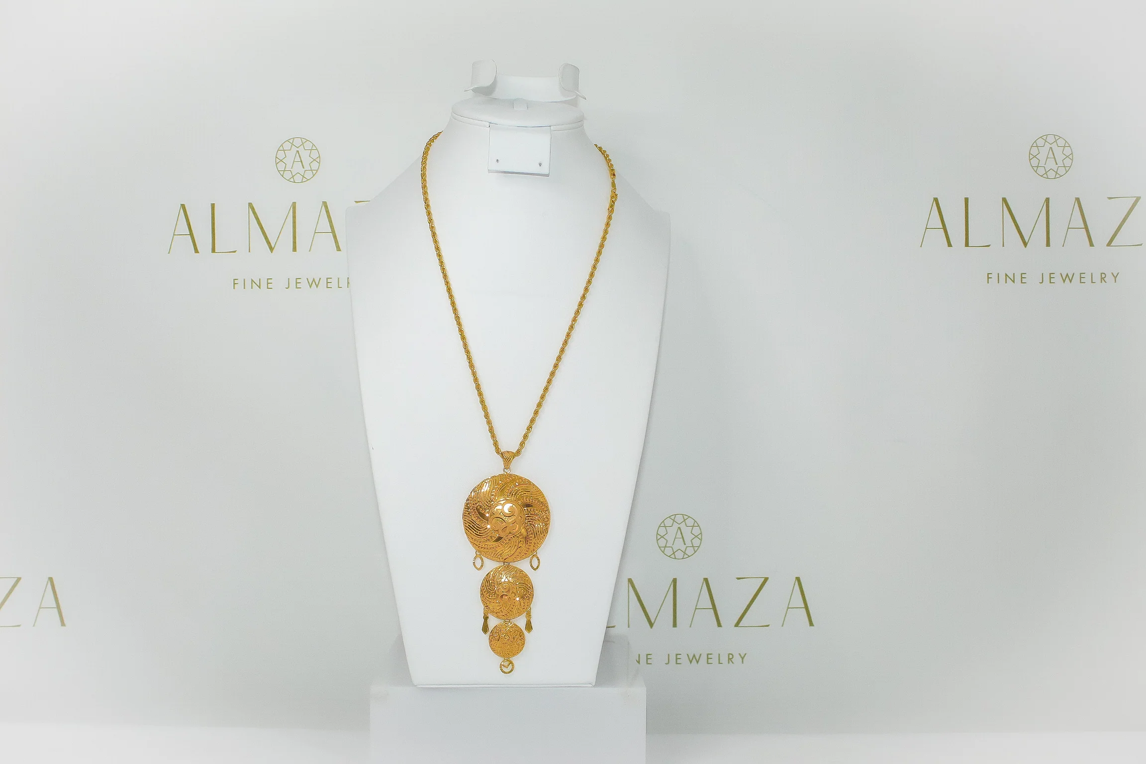 21K Gold 3 Tier Pendant