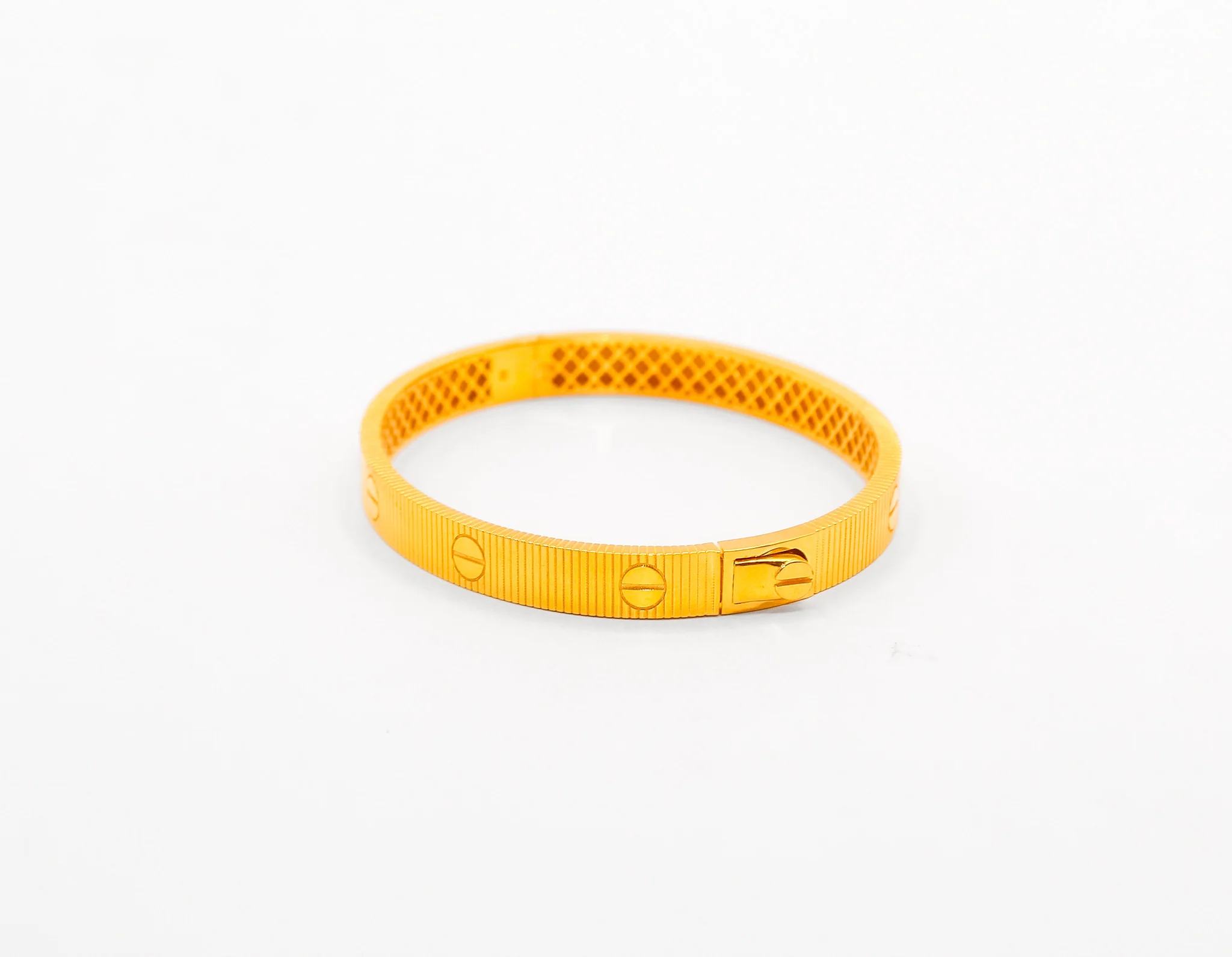 21K Gold Bangle Bracelet - Image 2
