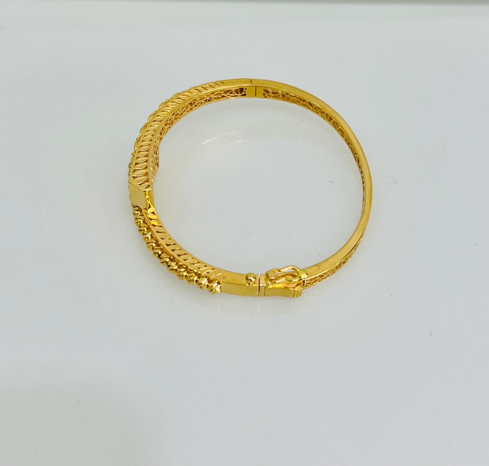 21K Gold Bangle Bracelets - Image 2