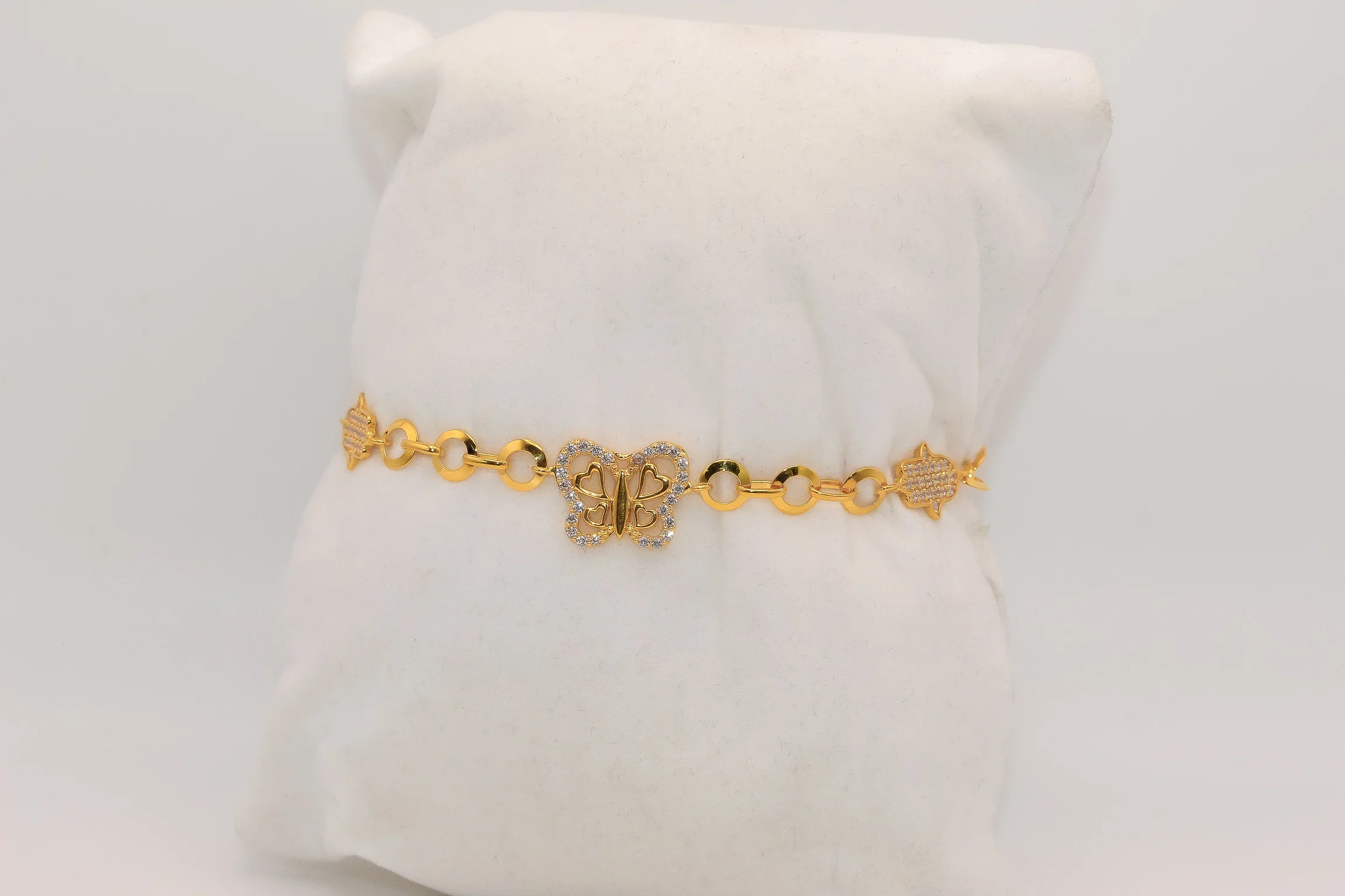 21K Gold Butterfly Bracelet - Image 2