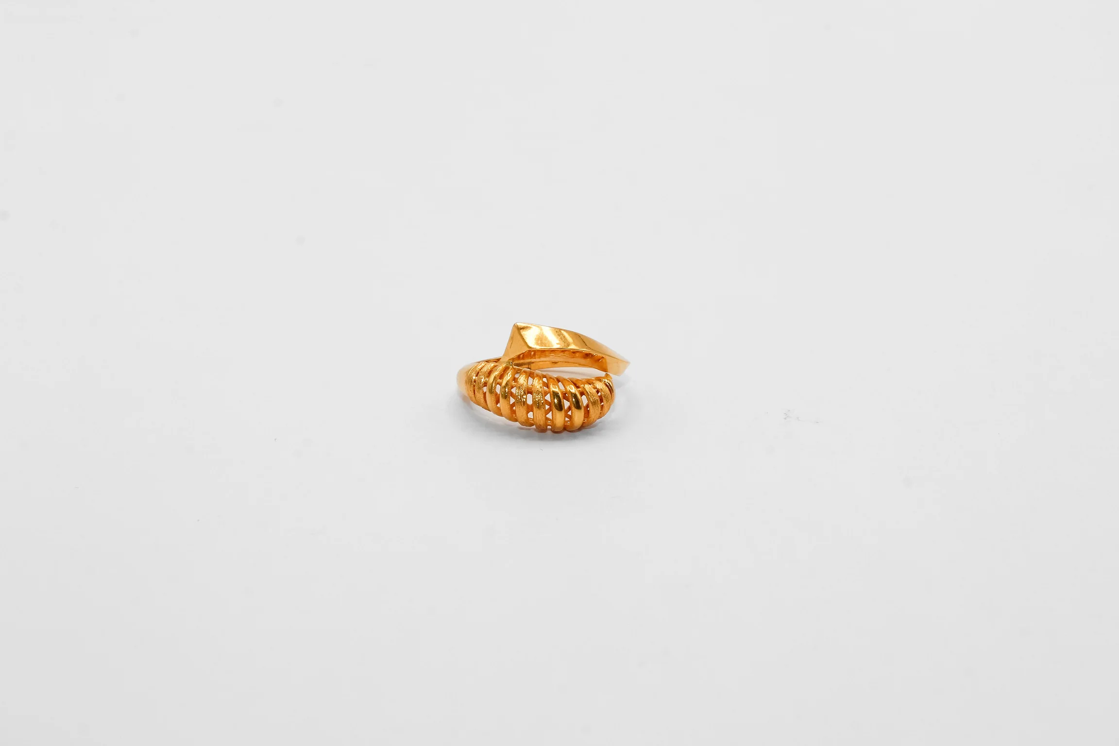 21K Gold Design Ring