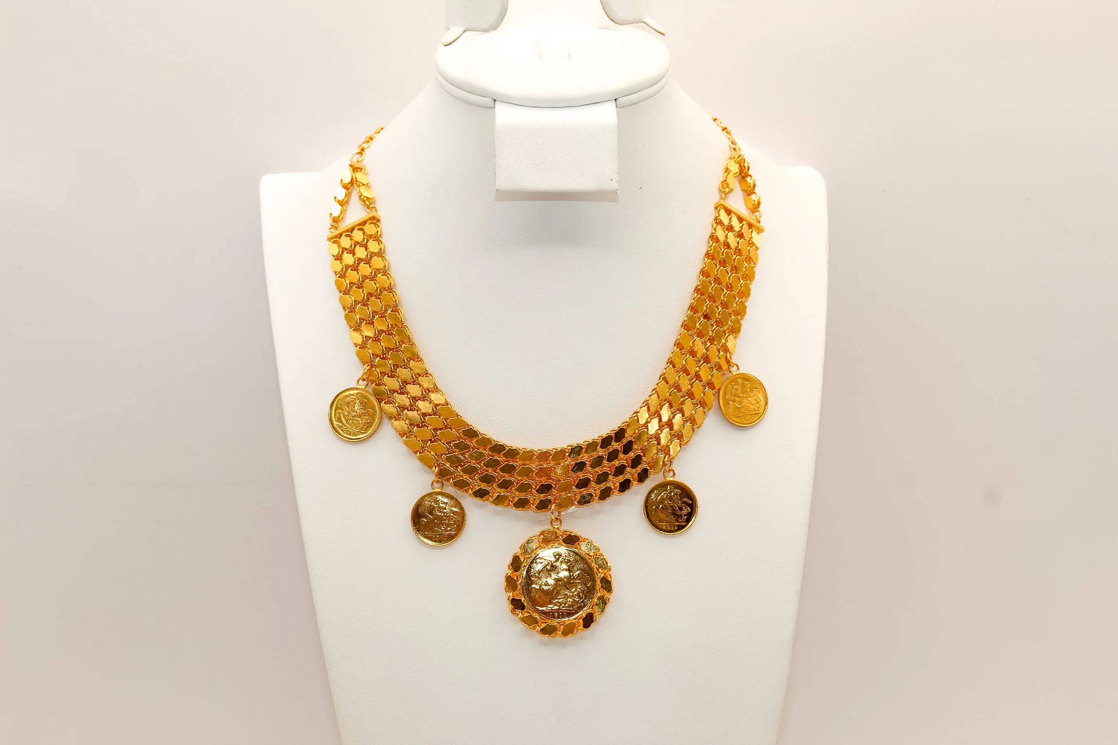 21K Gold Halabi Coin Choker