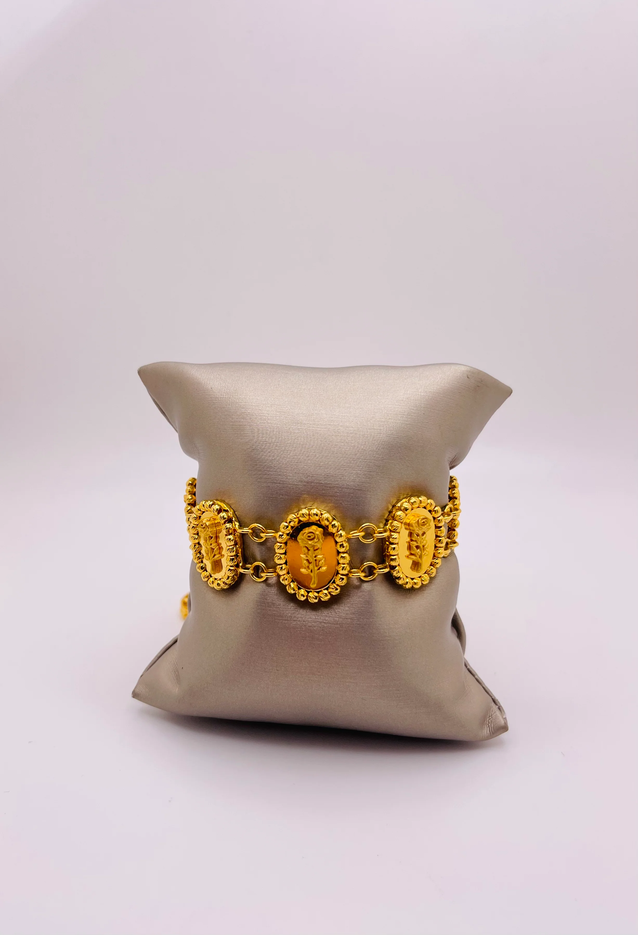 21K Gold Himo Rose Bracelet