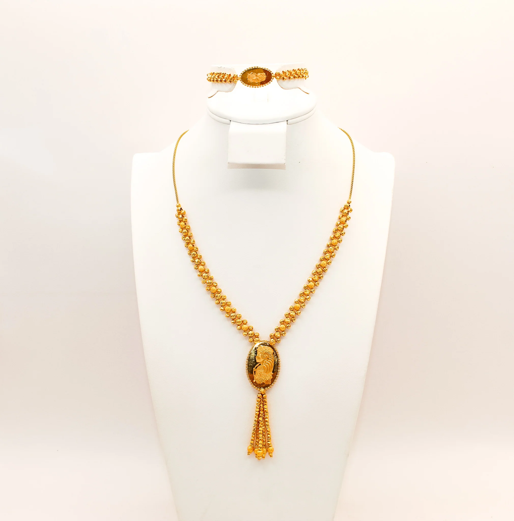21K Gold Lady Futuna Set