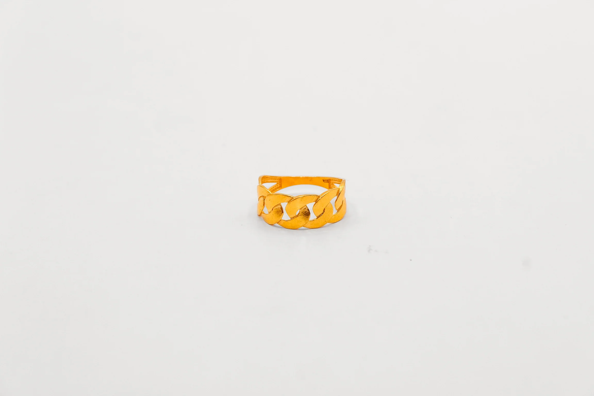 21K Gold Link Ring