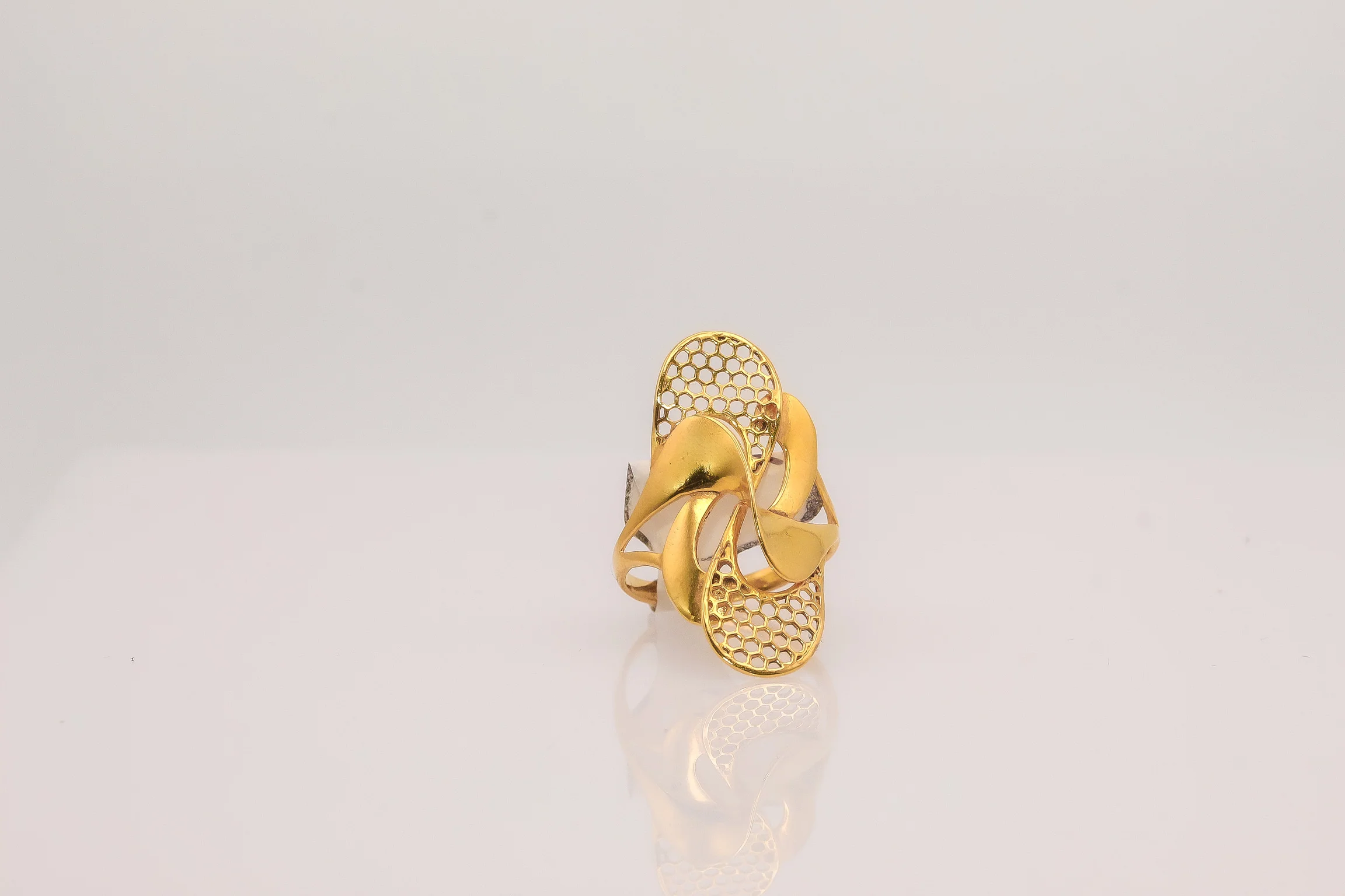 21K Gold Oval Ring