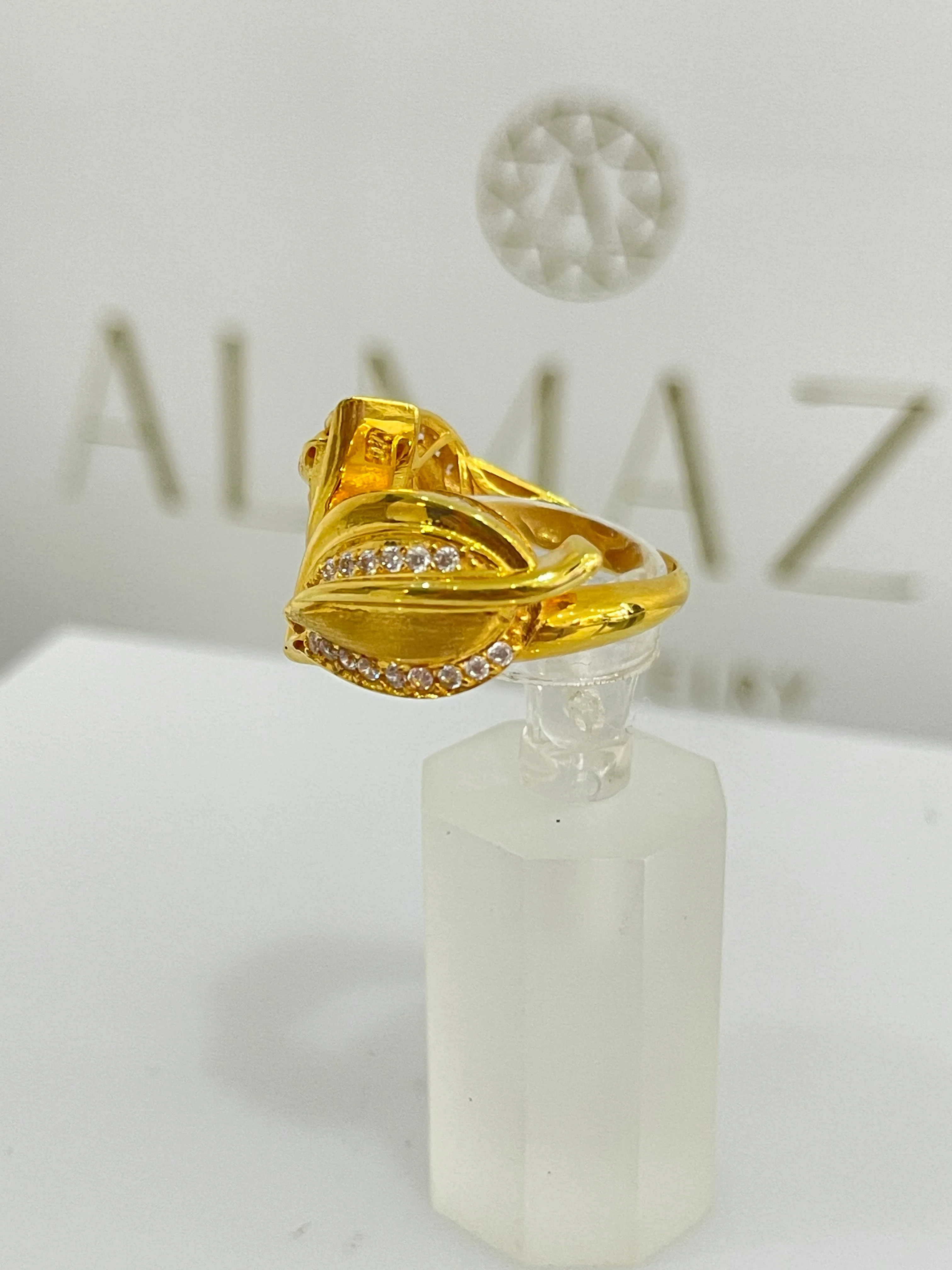21K Gold Leaf Ring - Image 2