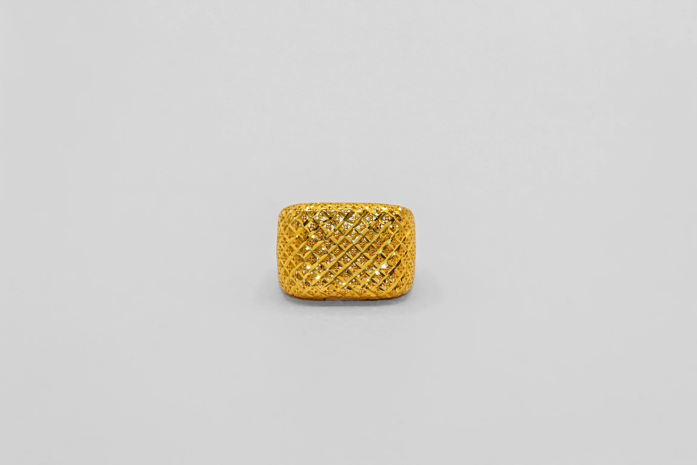 21K Gold Rectangle Puff Ring