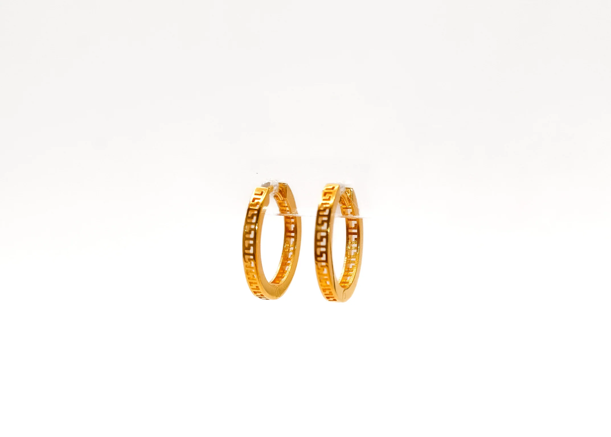 21K Gold Small Hoop Earrings