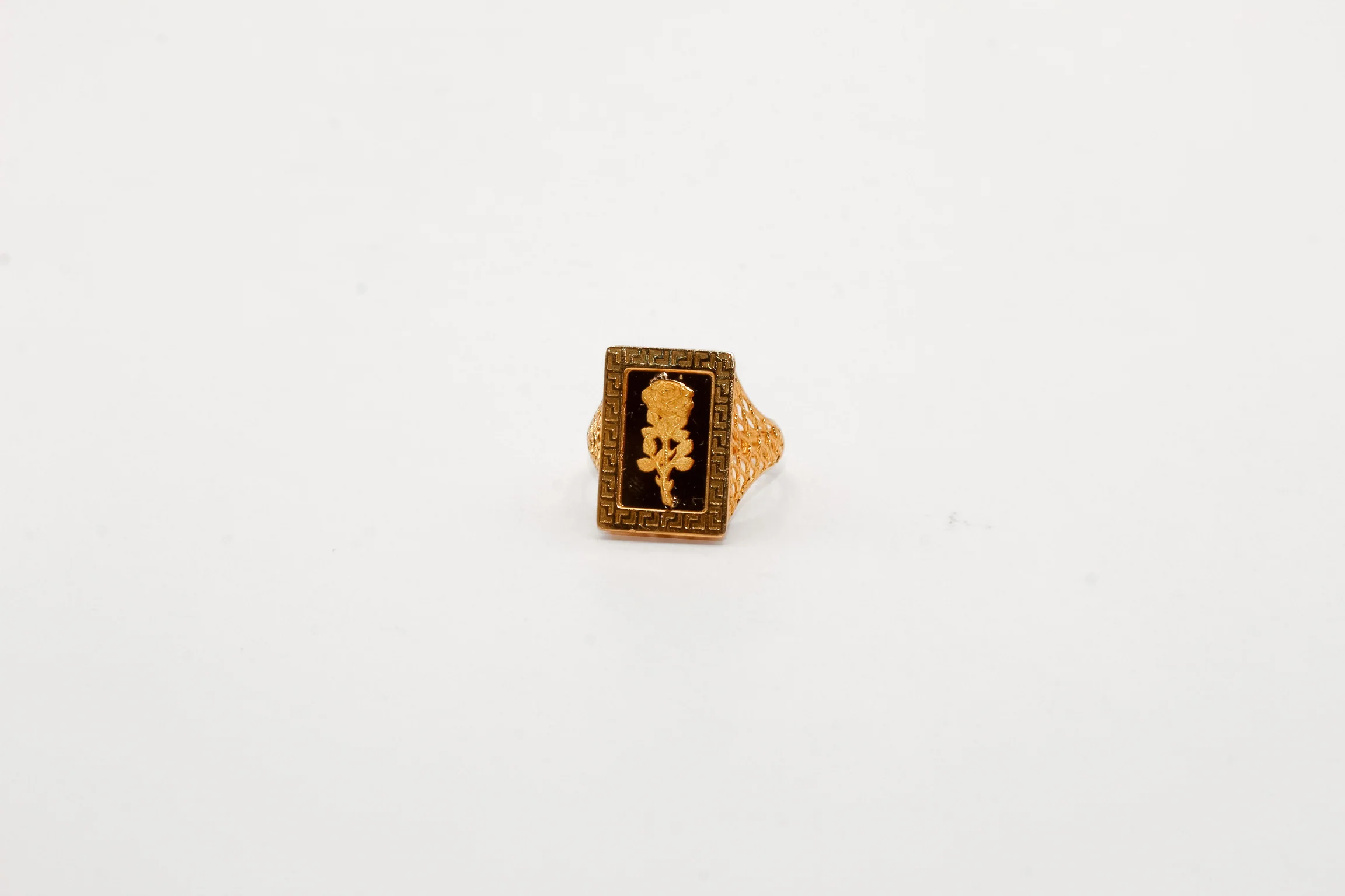 21K Gold Square Rose Ring