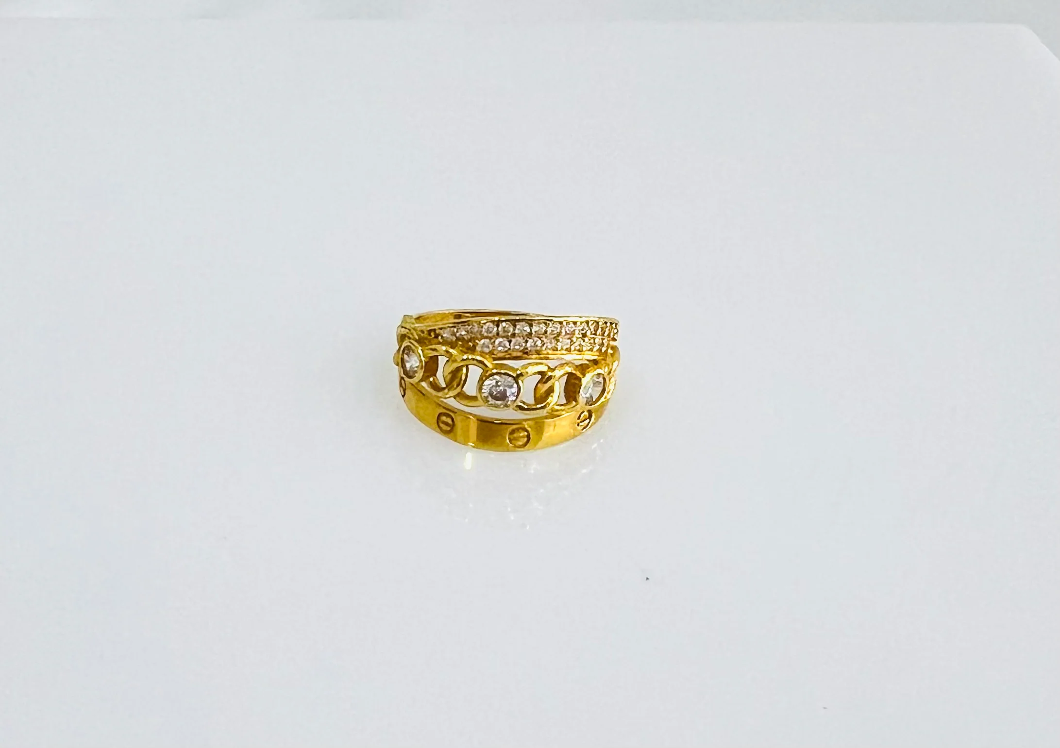 21K Gold Staked Ring