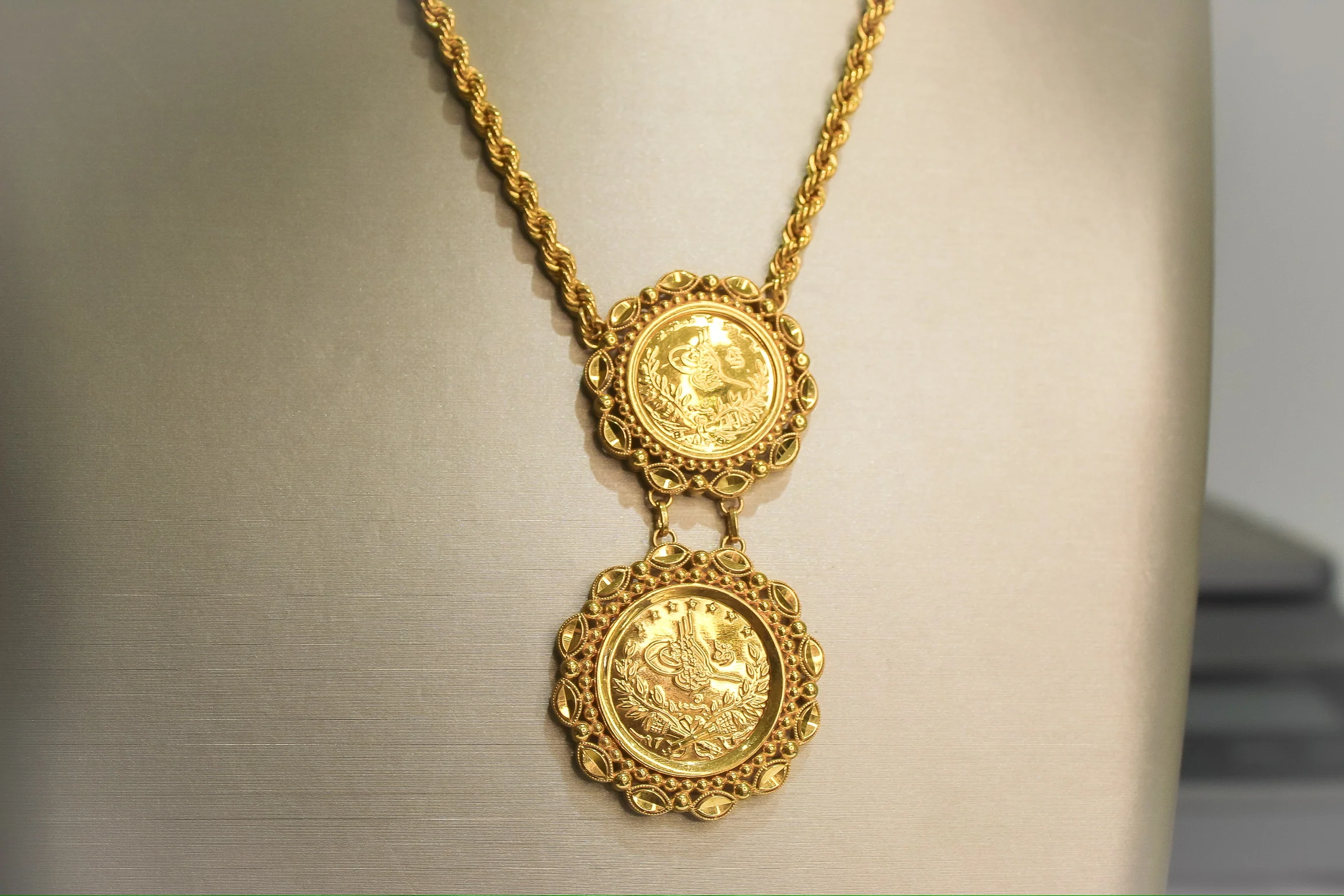 21K Gold Turkish Coin Necklace - Image 2