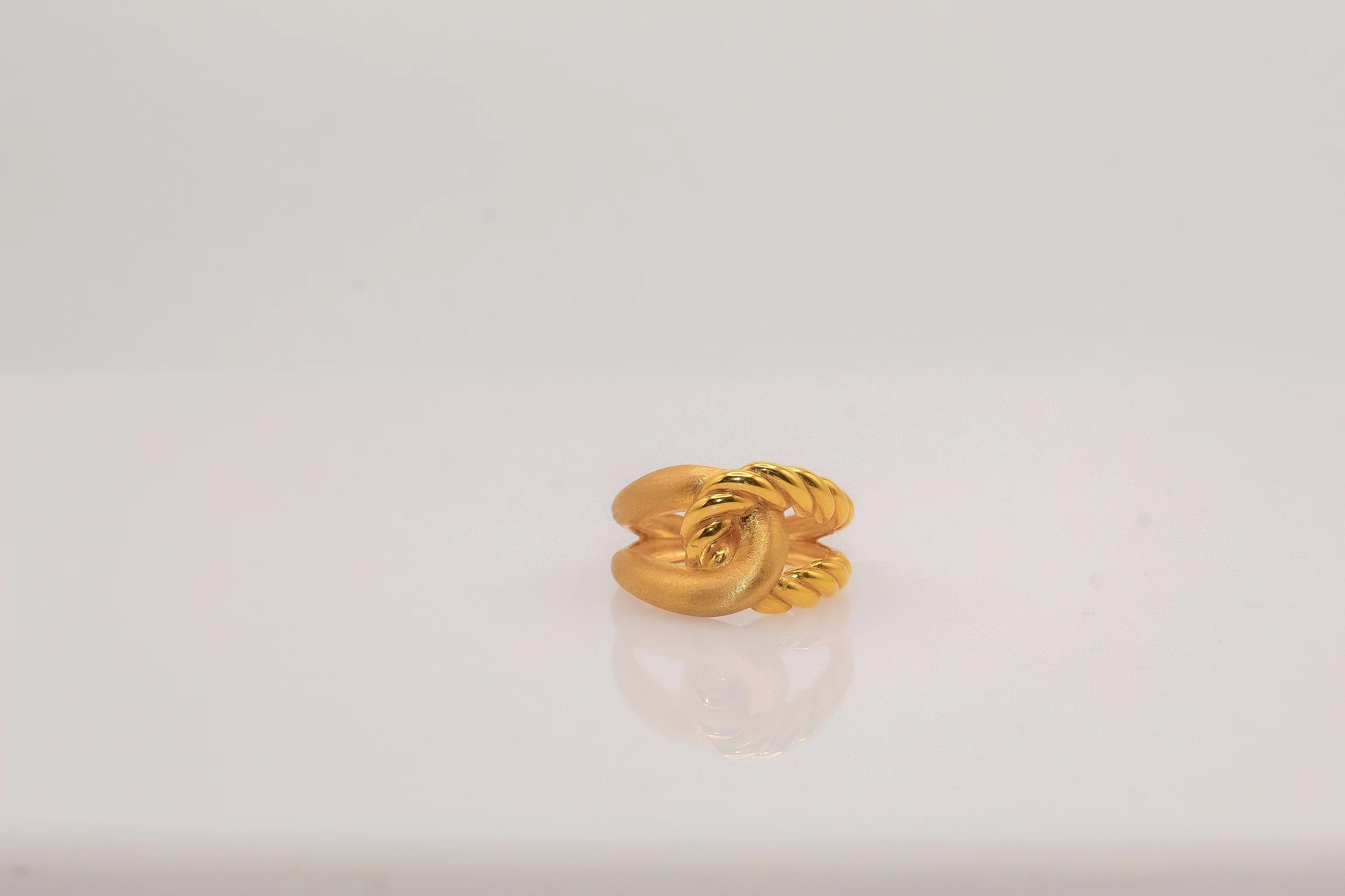 21K Gold Twist Ring