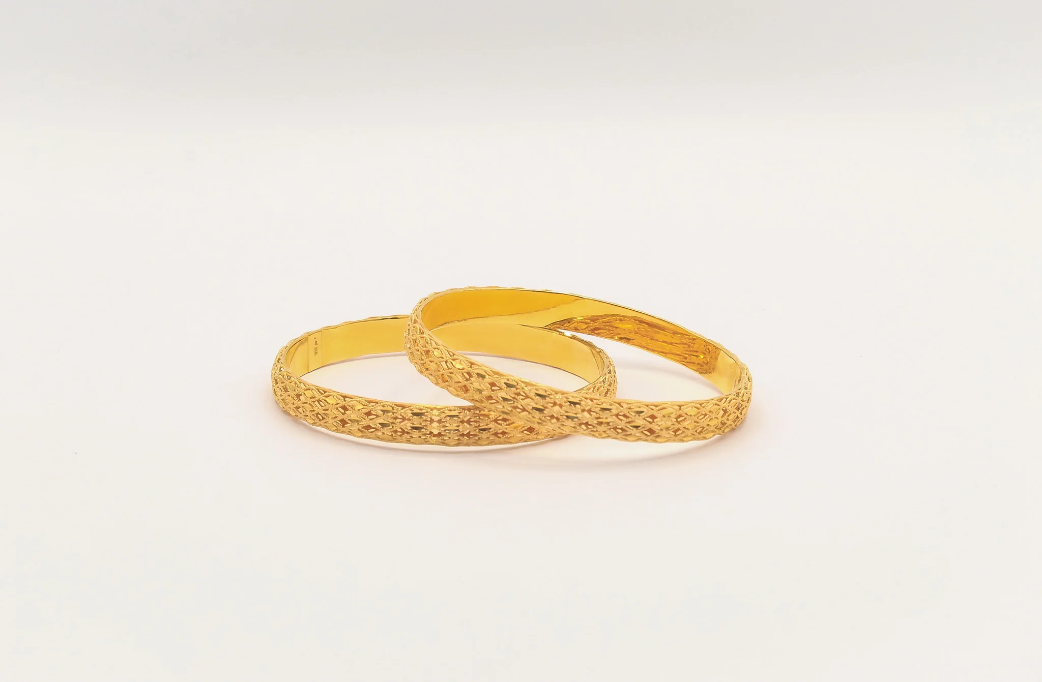 21K Gold Wide Medium Bangles