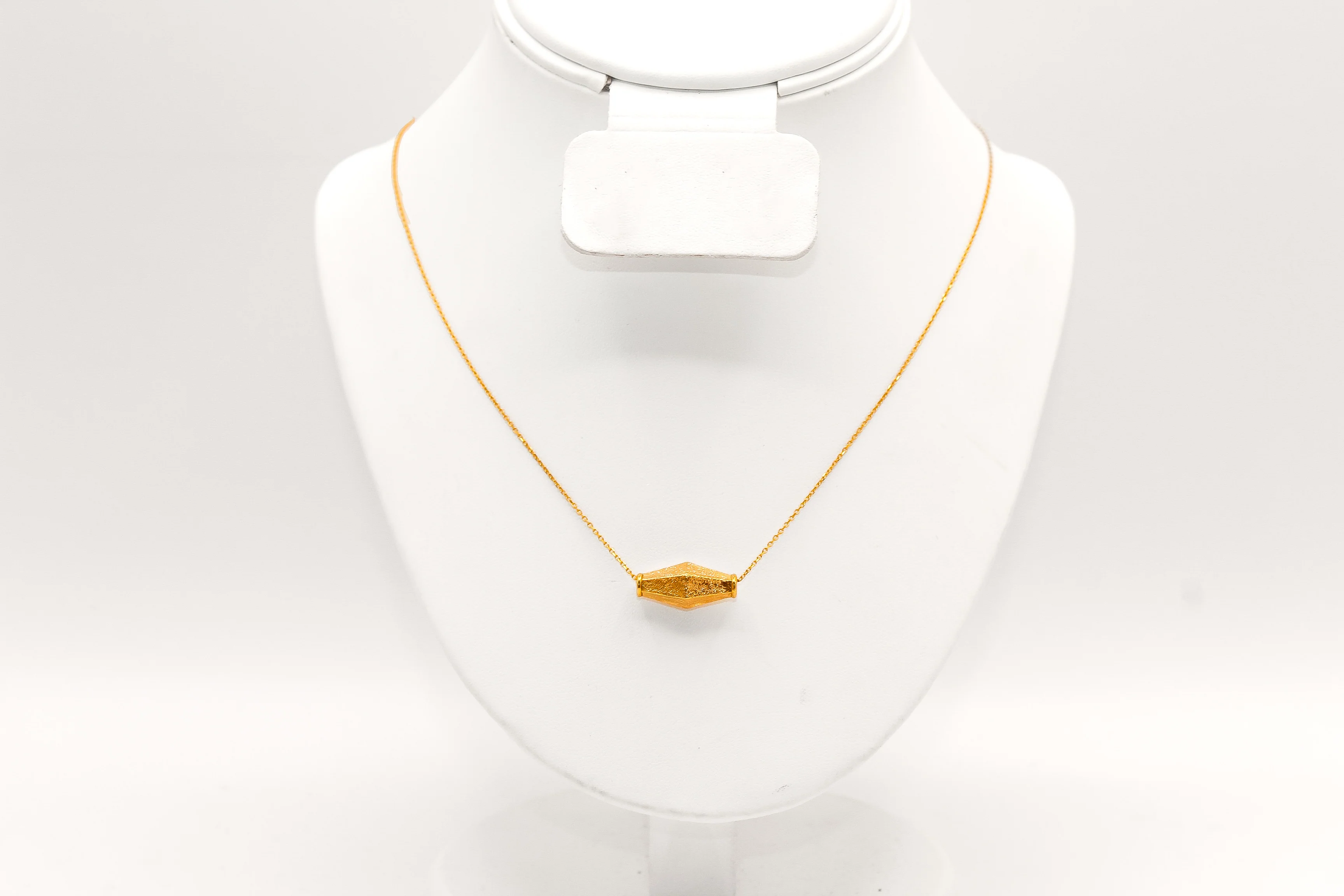 21K Gold Zeyton Necklace