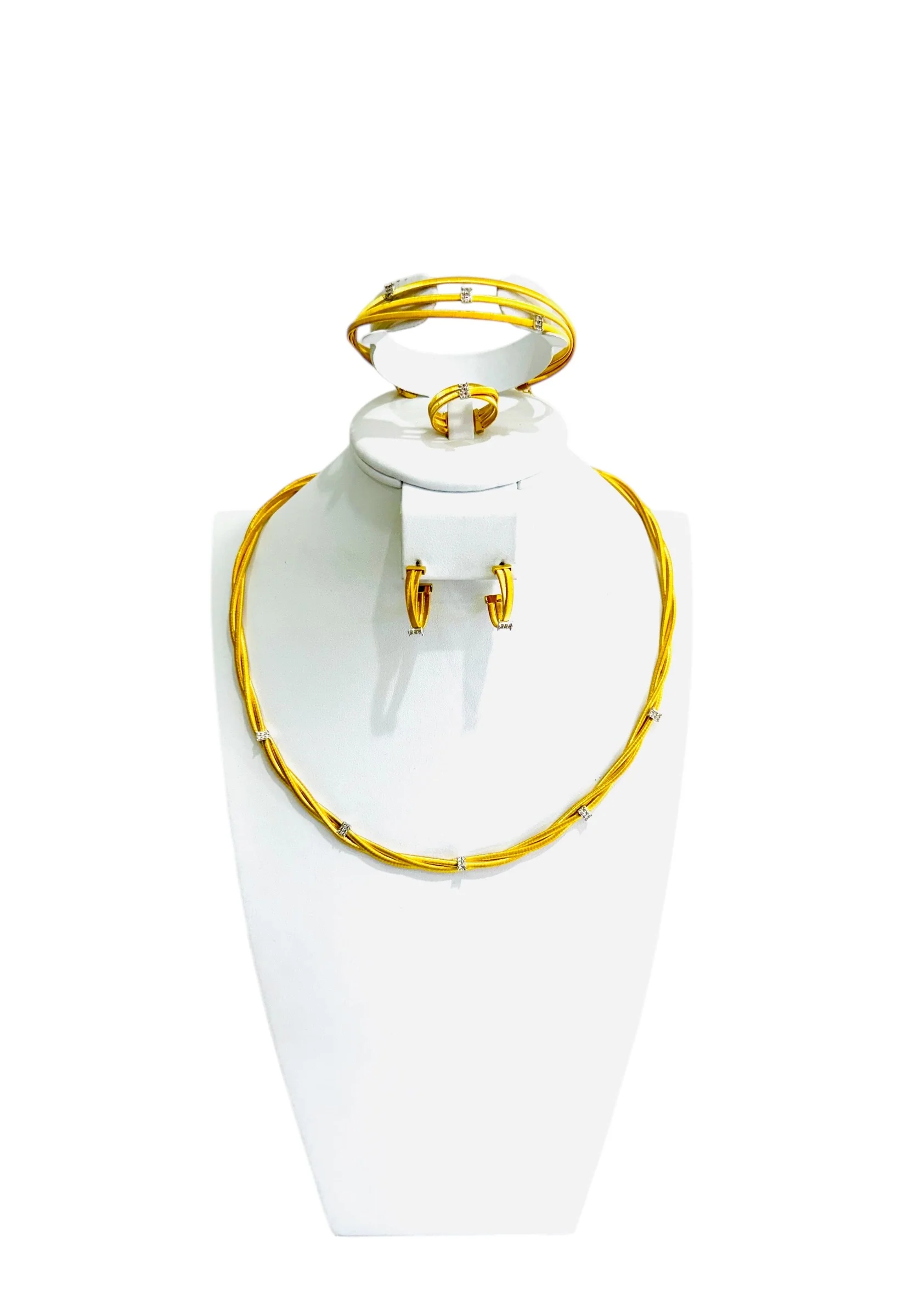 21K Gold Simple Twisted Engagement Set
